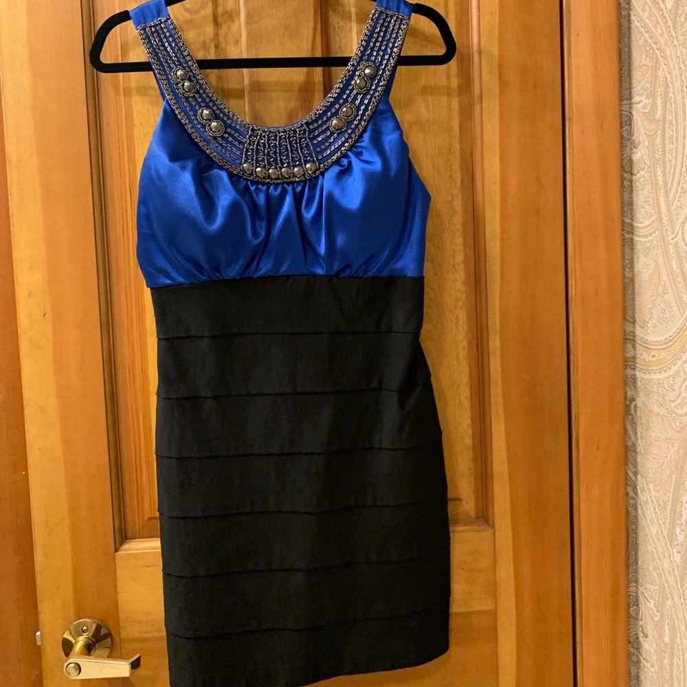 empress homecoming dress